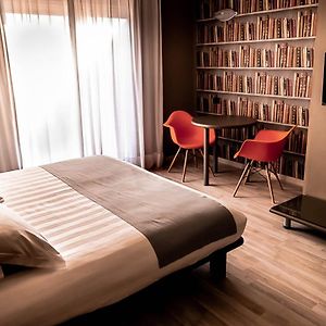 Kamar king standard